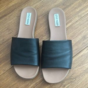 Steve Madden Sandals